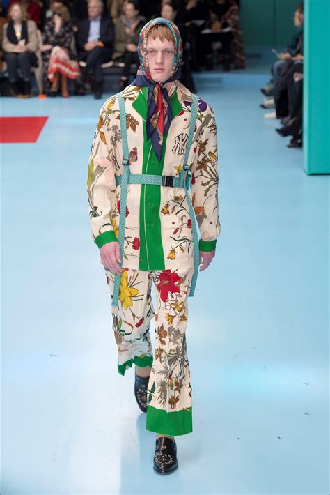 sfilata gucci settembre 2020|Video della sfilata donna Autunno Inverno 2020. .